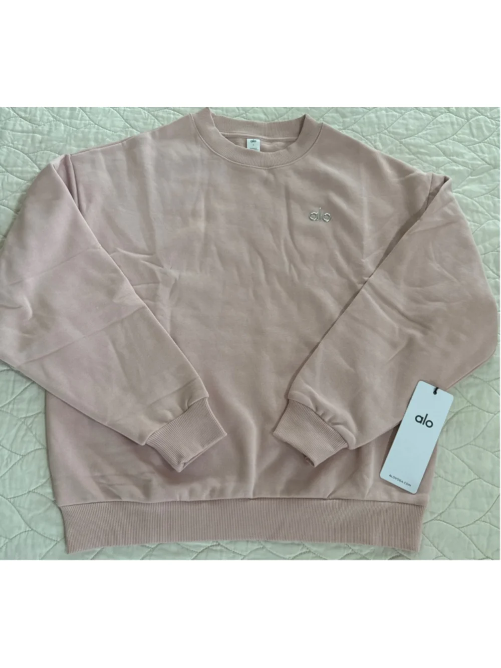 Alo Yoga Pink Quartz Accolade Crew Neck Pullover Sweatshirt S